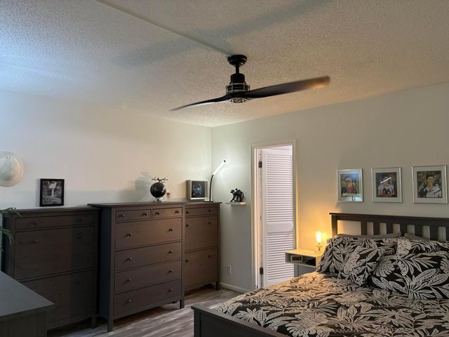 223 Southampton B, West Palm Beach, FL 33417