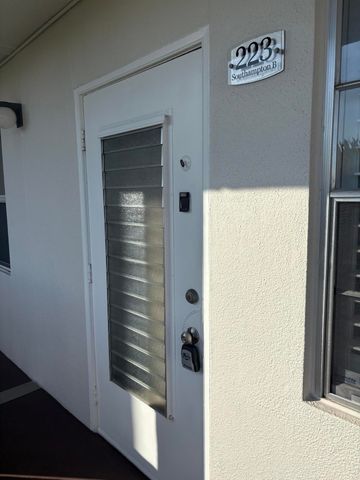 223 Southampton B, West Palm Beach, FL 33417