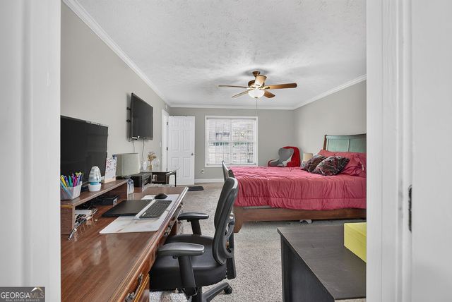 3735 Warwick Way, Snellville, GA 30039