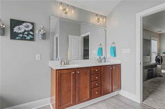 580 Windover Drive, Raeford, NC 28376