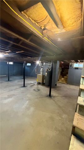 2 Tobyhanna Street, Providence, RI 02910