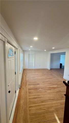 2 Tobyhanna Street, Providence, RI 02910