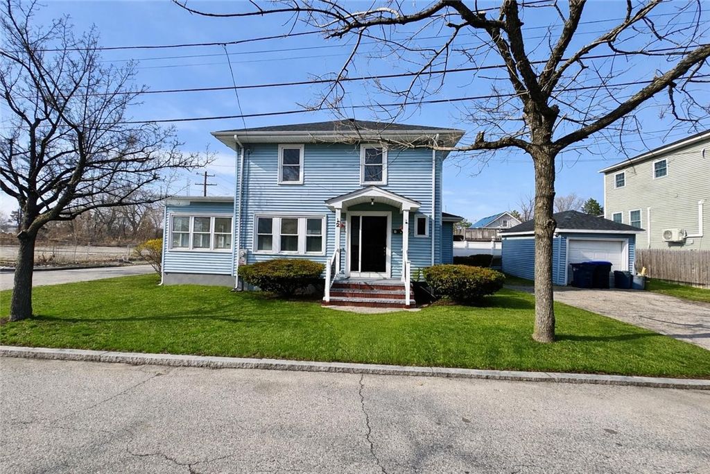 2 Tobyhanna Street, Providence, RI 02910