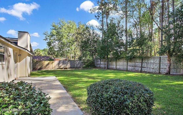 3386 CHRYSLER Drive, Jacksonville, FL 32257