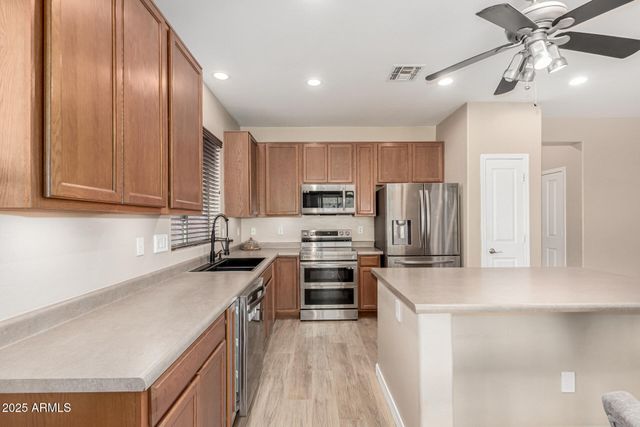 41284 W COLBY Drive, Maricopa, AZ 85138