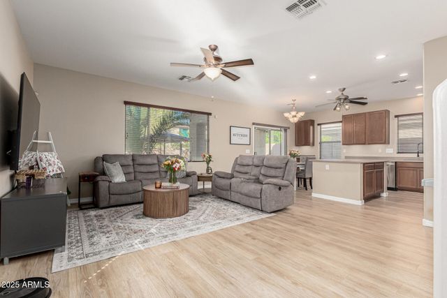 41284 W COLBY Drive, Maricopa, AZ 85138