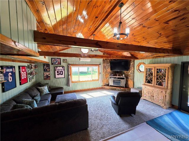 646 Alt Boulevard, Grand Island, NY 14072