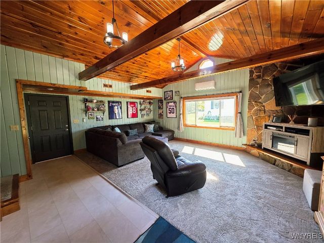 646 Alt Boulevard, Grand Island, NY 14072