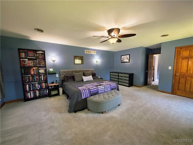 646 Alt Boulevard, Grand Island, NY 14072