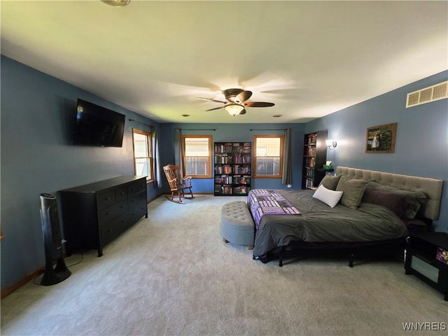 646 Alt Boulevard, Grand Island, NY 14072