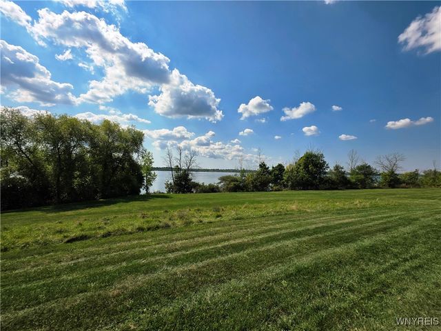 646 Alt Boulevard, Grand Island, NY 14072