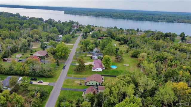 646 Alt Boulevard, Grand Island, NY 14072