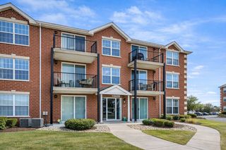 16600 Liberty Circle 3S, Orland Park, IL 60467