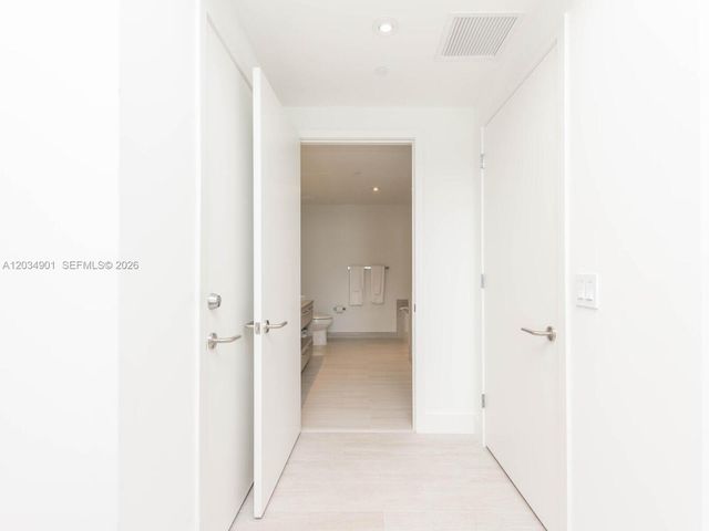 4010 S Ocean Drive T3705, Hollywood, FL 33019