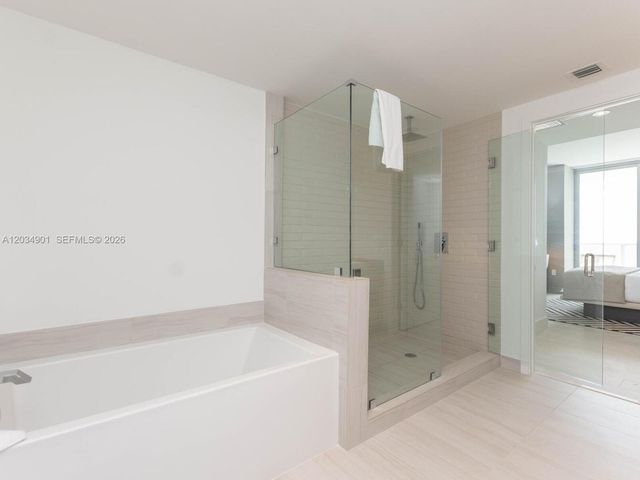 4010 S Ocean Drive T3705, Hollywood, FL 33019