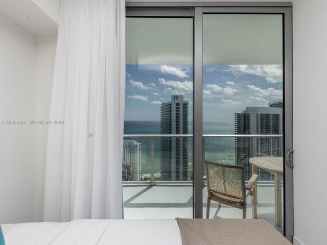 4010 S Ocean Drive T3705, Hollywood, FL 33019