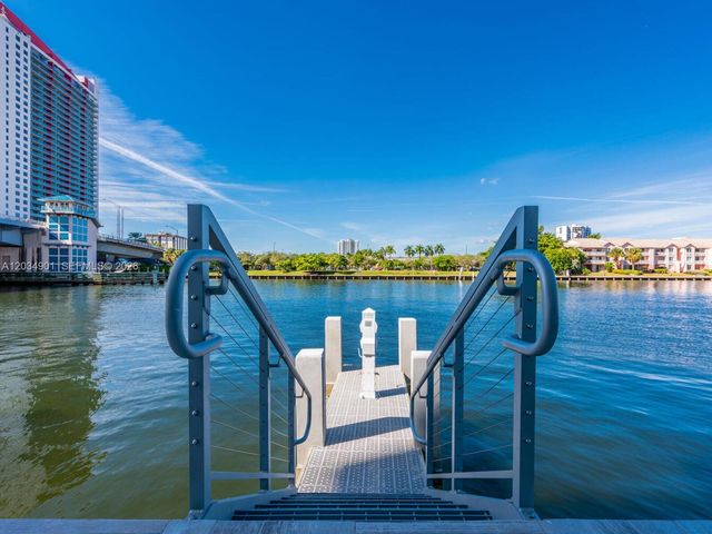 4010 S Ocean Drive T3705, Hollywood, FL 33019