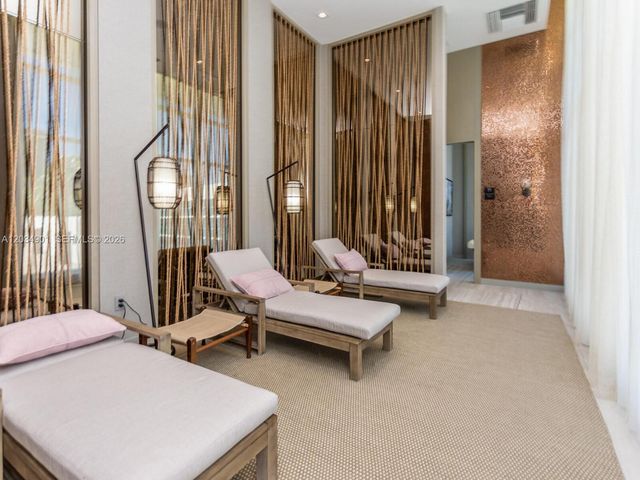 4010 S Ocean Drive T3705, Hollywood, FL 33019