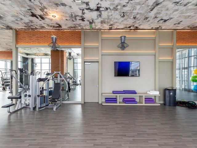 4010 S Ocean Drive T3705, Hollywood, FL 33019