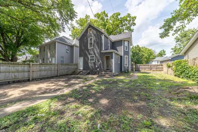 709 W 16th Street, Davenport, IA 52804