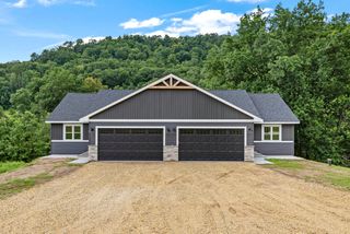 S1546 Shawnee DRIVE #B, Alma, WI 54610