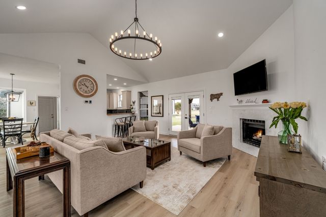 4094 Preston Lakes Circle, Celina, TX 75009