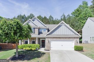 697 Rockingham Drive, Lithia Springs, GA 30122
