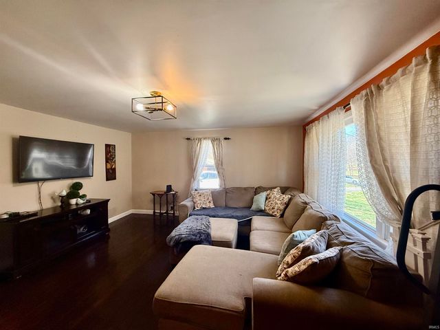 10559 Boyd Hollow Road, Shoals, IN 47581