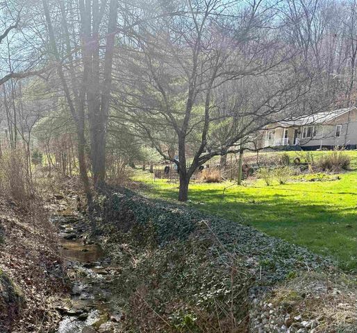 10559 Boyd Hollow Road, Shoals, IN 47581