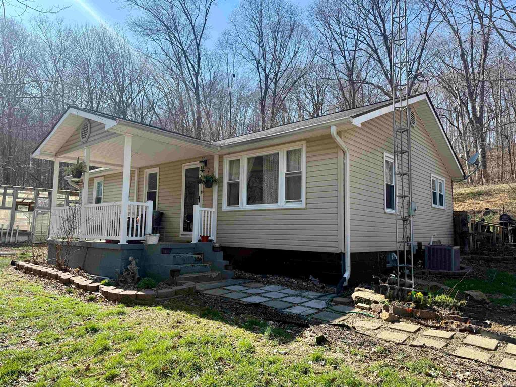 10559 Boyd Hollow Road, Shoals, IN 47581