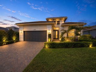 11340 SW Lunata Way, Port St. Lucie, FL 34987
