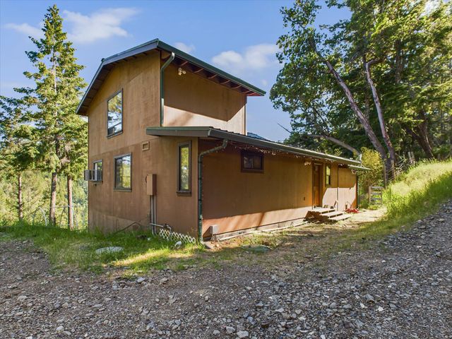 4001 Old Briceland Road, Garberville, CA 95542