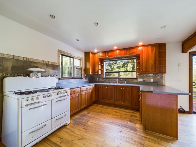 4001 Old Briceland Road, Garberville, CA 95542