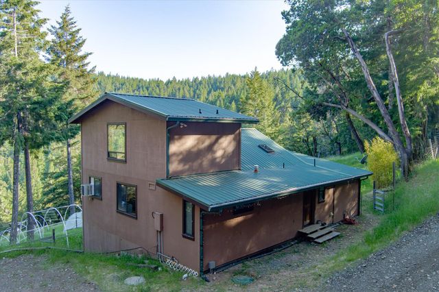 4001 Old Briceland Road, Garberville, CA 95542