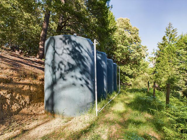 4001 Old Briceland Road, Garberville, CA 95542