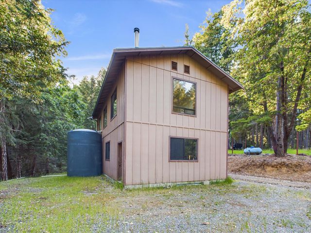 4001 Old Briceland Road, Garberville, CA 95542