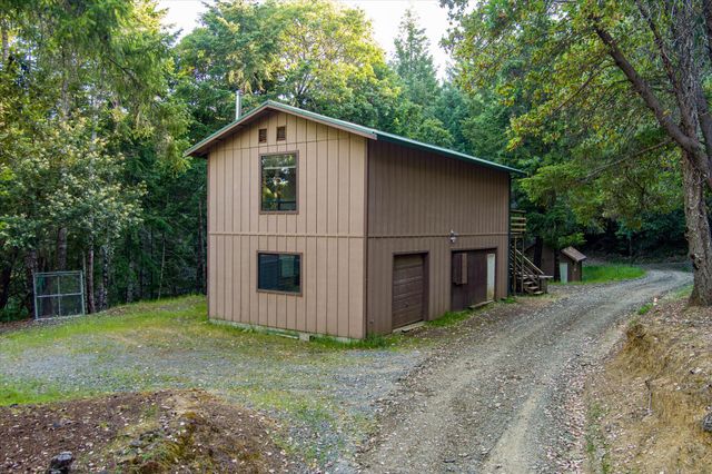 4001 Old Briceland Road, Garberville, CA 95542