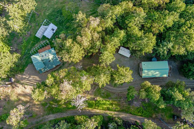 4001 Old Briceland Road, Garberville, CA 95542