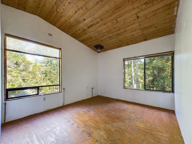 4001 Old Briceland Road, Garberville, CA 95542