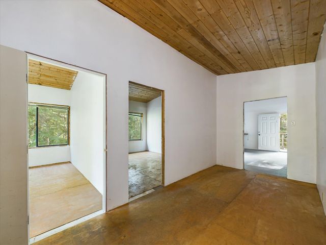 4001 Old Briceland Road, Garberville, CA 95542