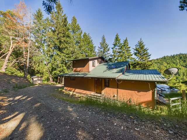 4001 Old Briceland Road, Garberville, CA 95542
