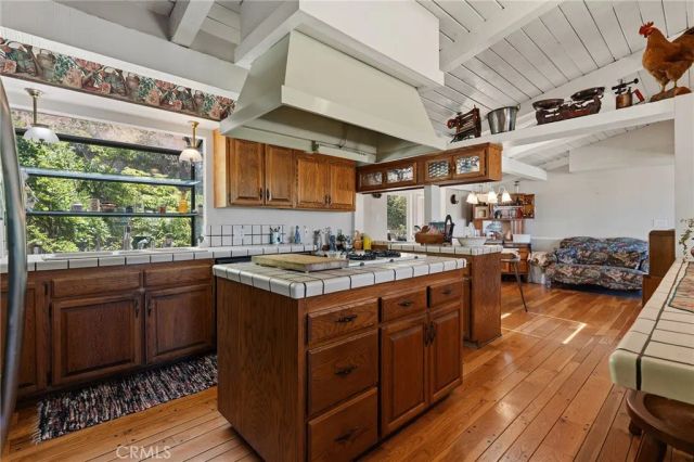 18070 Boris Drive, Encino, CA 91316