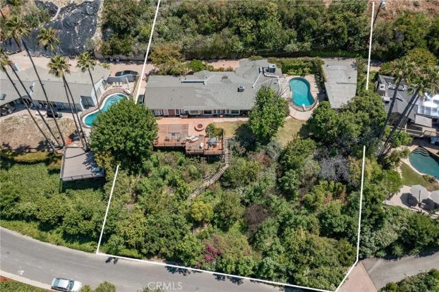 18070 Boris Drive, Encino, CA 91316