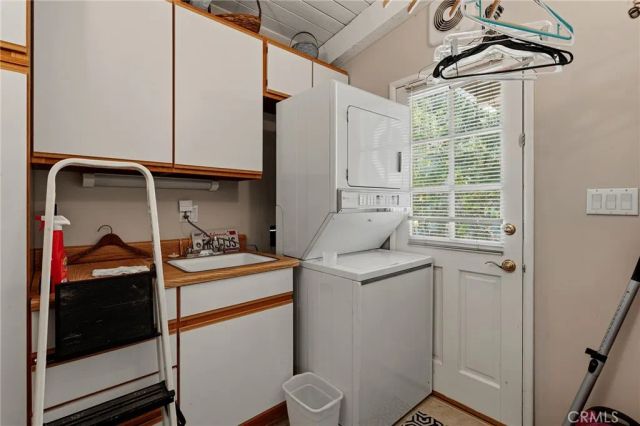 18070 Boris Drive, Encino, CA 91316