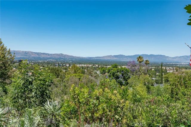 18070 Boris Drive, Encino, CA 91316