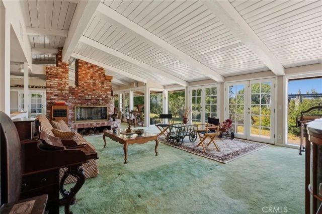 18070 Boris Drive, Encino, CA 91316