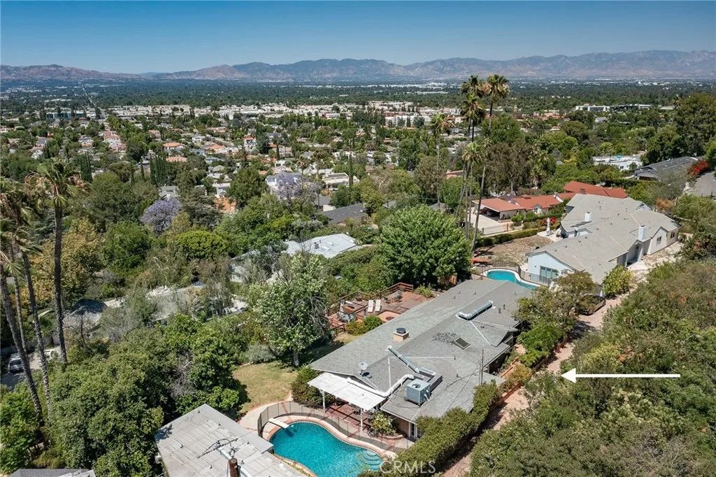 18070 Boris Drive, Encino, CA 91316