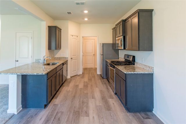 1825 Fergus Drive, Ponder, TX 76259