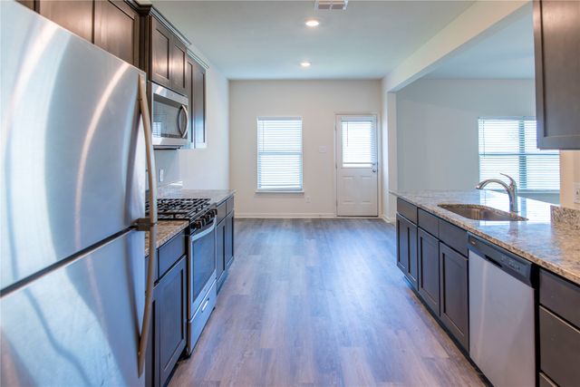 1825 Fergus Drive, Ponder, TX 76259