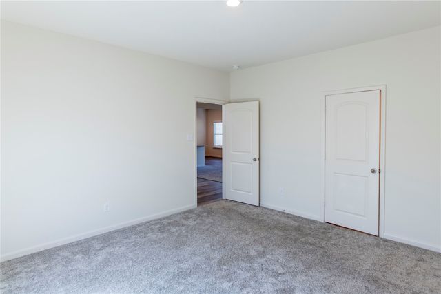 1825 Fergus Drive, Ponder, TX 76259